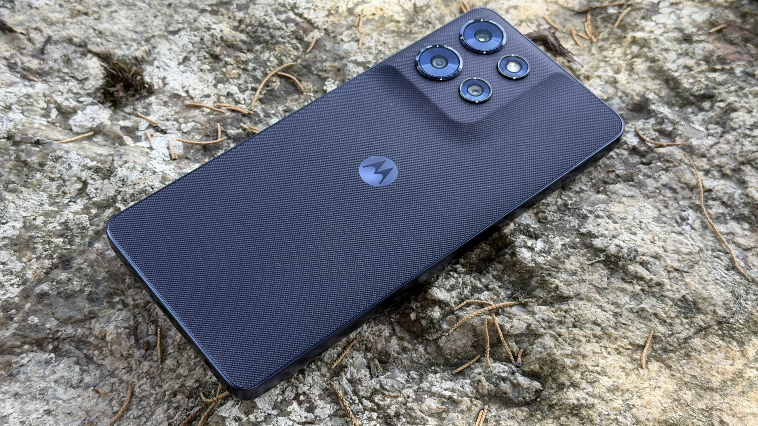 Alternatives to Consider: 5 Compelling Midrange Phones Over the Moto G Power (2026)
