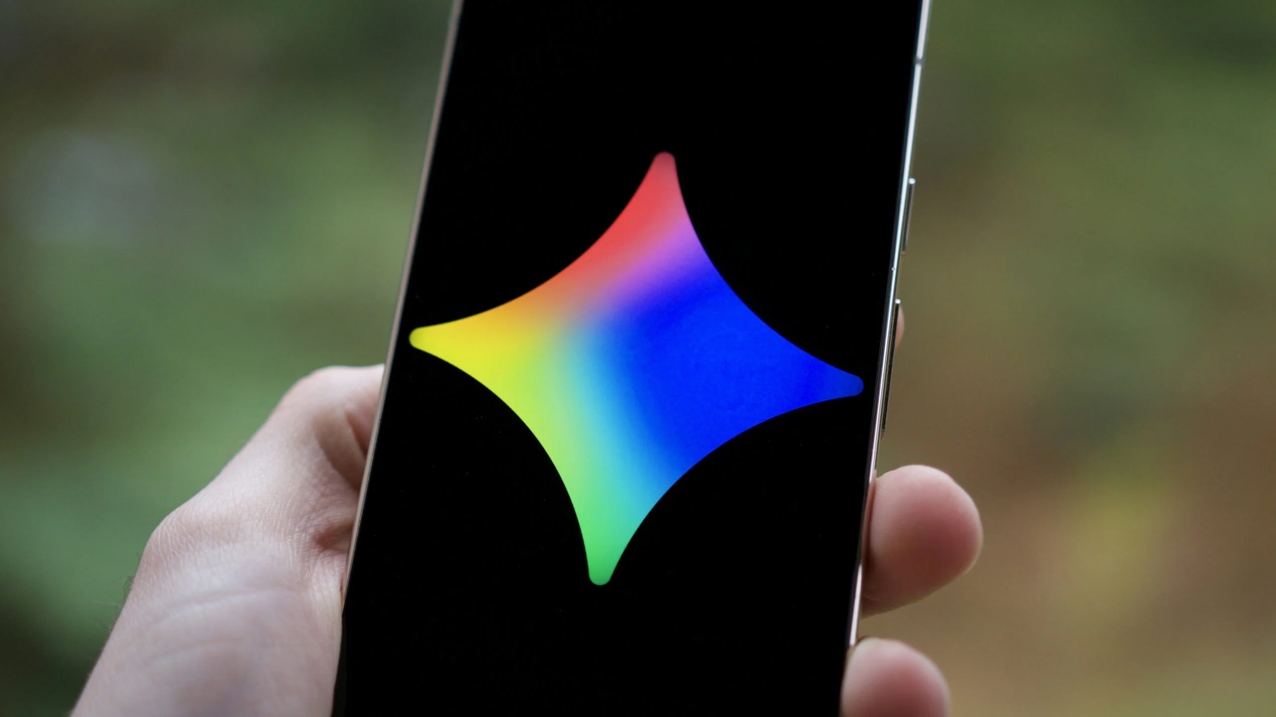gemini logo november 2025 1 The Gemini logo on an Android phone.