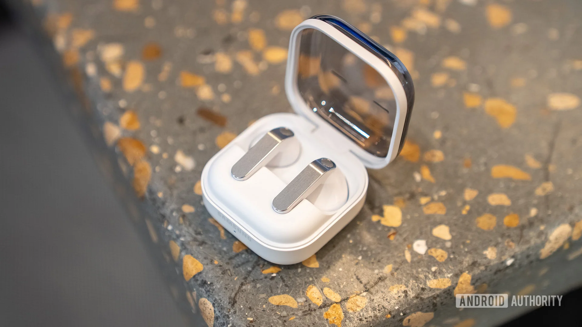 Samsung’s Galaxy Buds Able Set to Launch This Fall with Unique Design