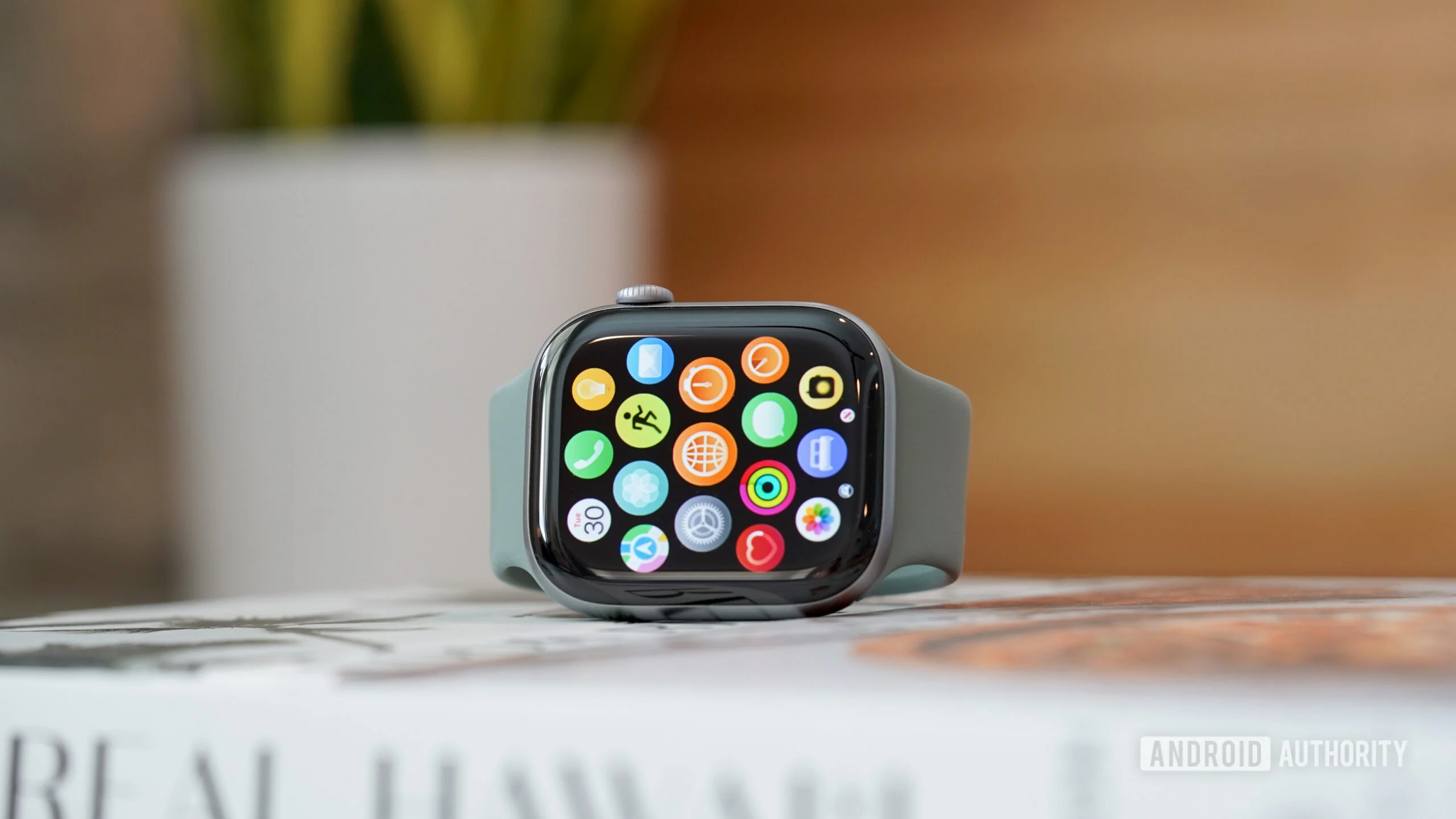 Record-Setting Price Drop on Apple Watch Series 11: Now $350 at Amazon