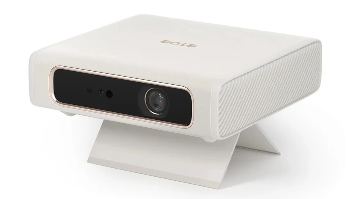 ETOE Dolphin 2 Projector: Portable Entertainment with Google TV and Battery Power