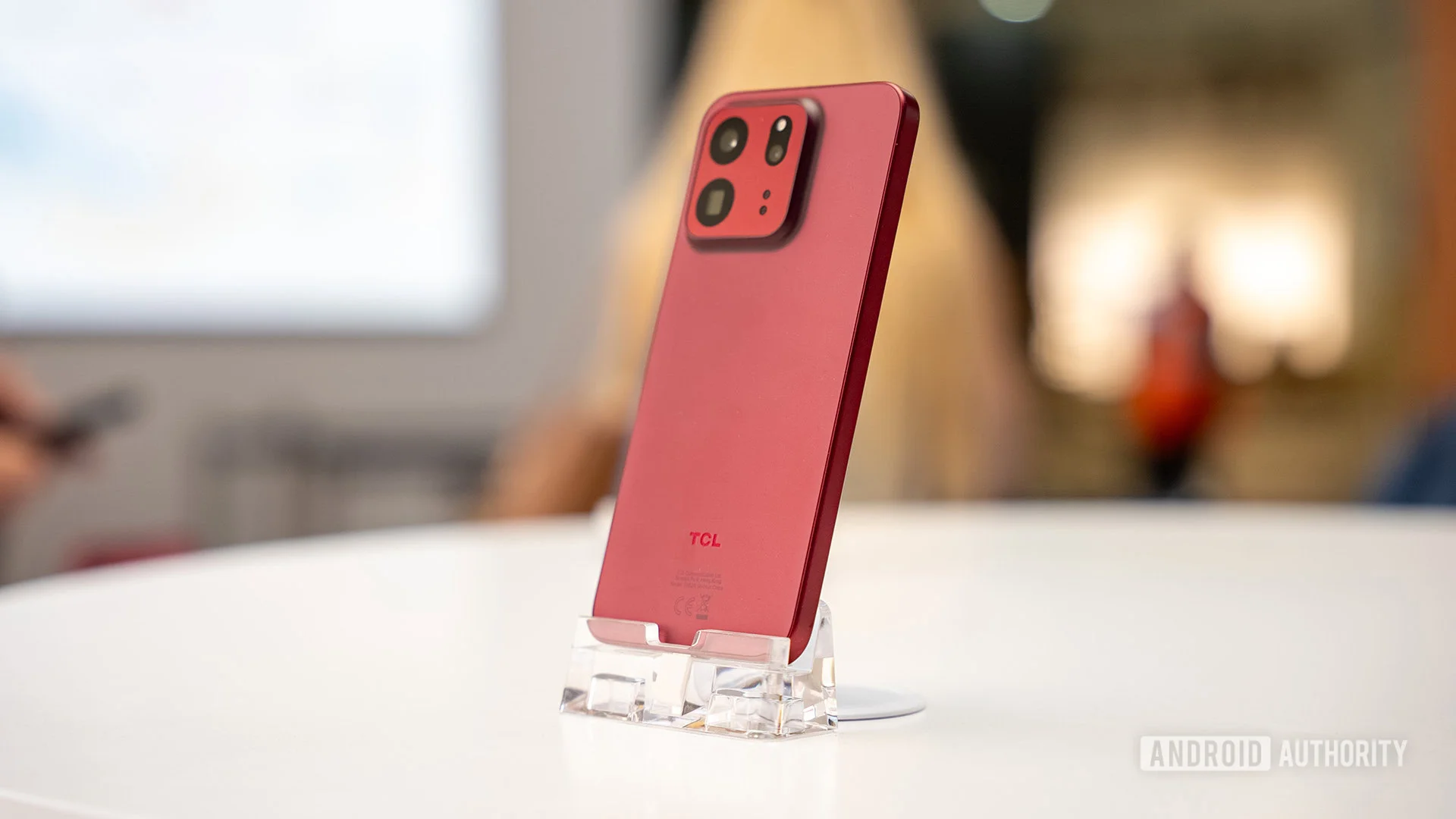 TCL P80 Ultra: Where Performance Meets Distinctive Features