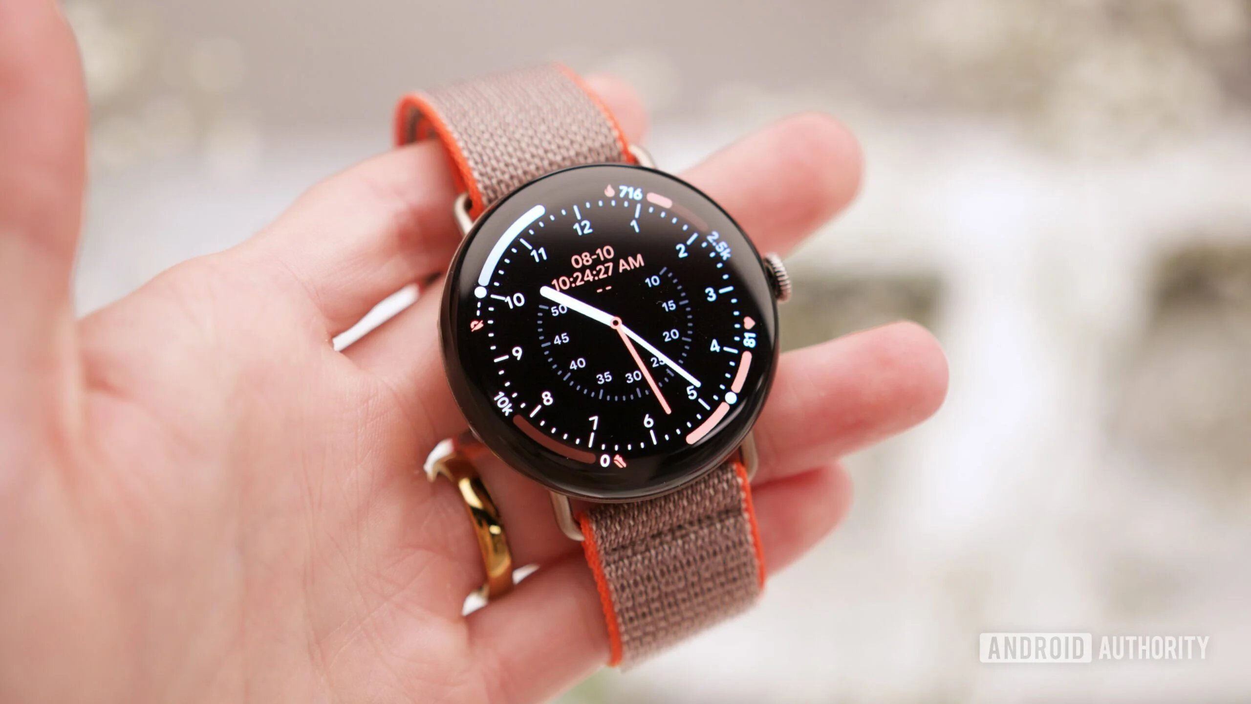 Google Resolves Gemini Issues on Pixel Watch 5, Users Can Now Control Home Devices