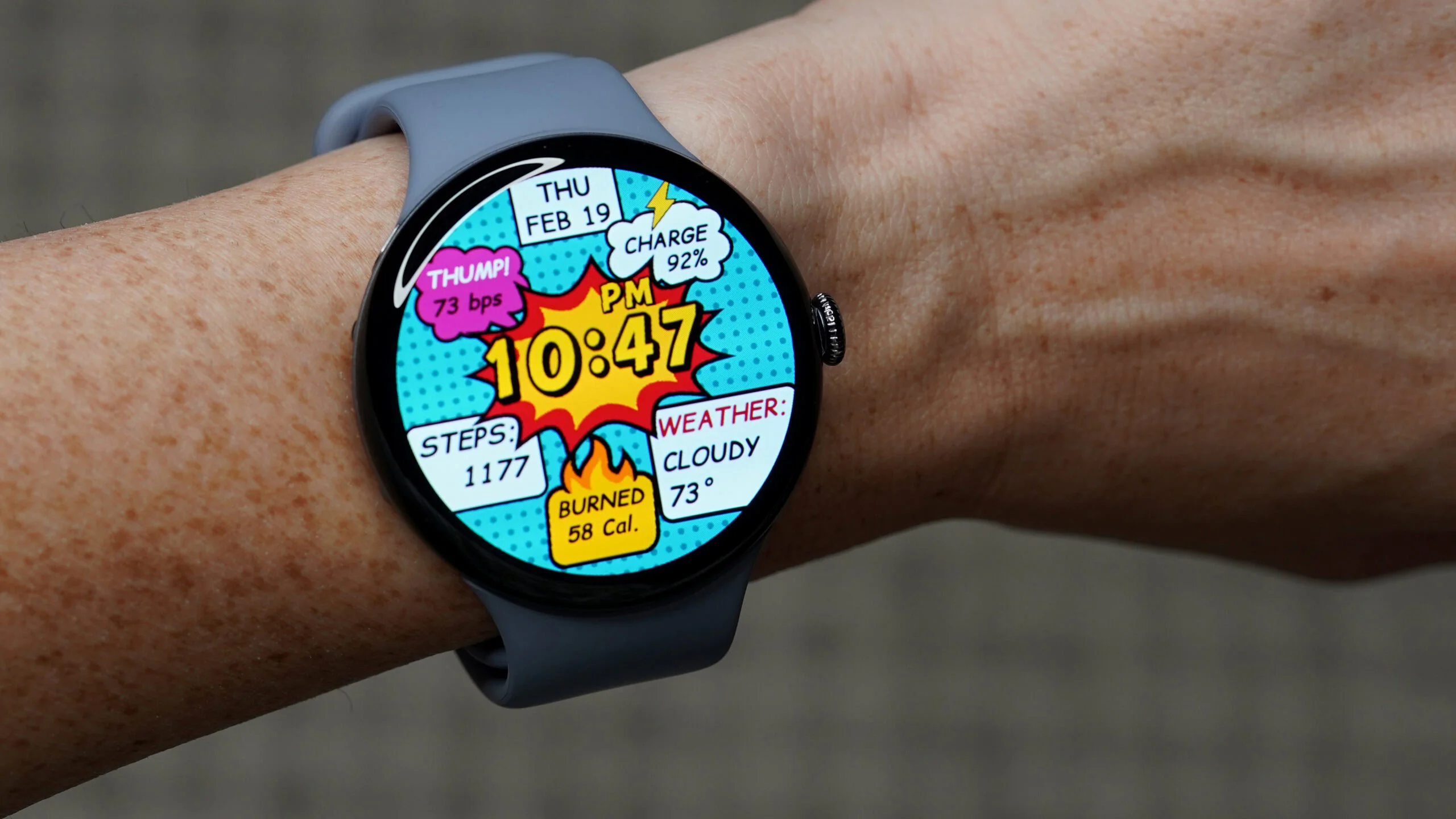 Google Expands Smart Wake Feature to Older Pixel Watches with Latest Wear OS Update